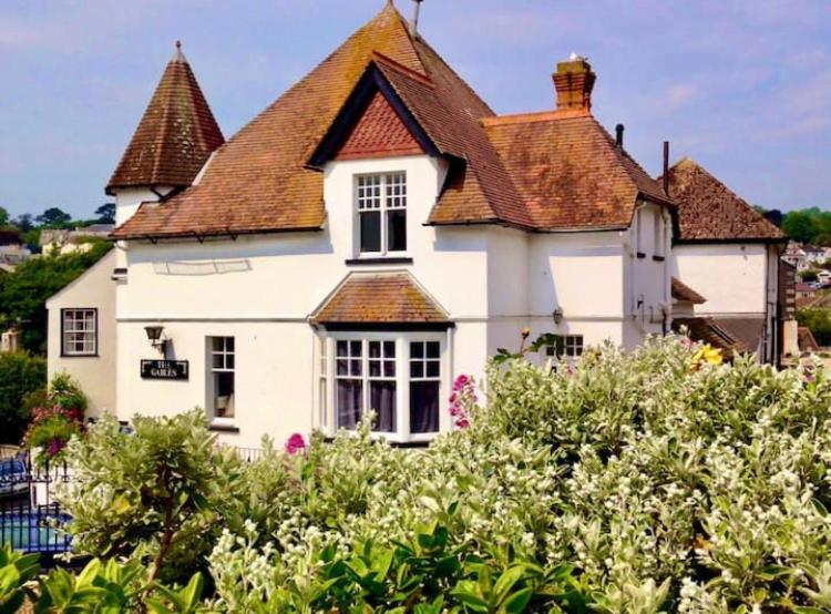 Light And Airy Central Lyme Regis Appartment With Parking エクステリア 写真